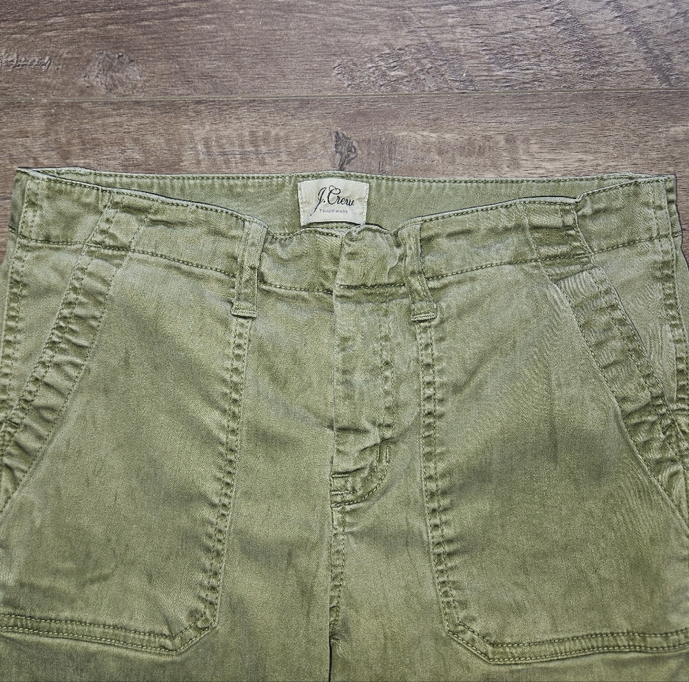 J. Crew Army Green Khaki Straight Leg Pants - Size 27 - Picture 2 of 8
